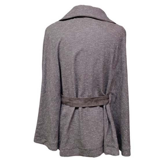 Daisy Fuentes Marled Cape Faux Suede Trim & Belt - Picture 3 of 7